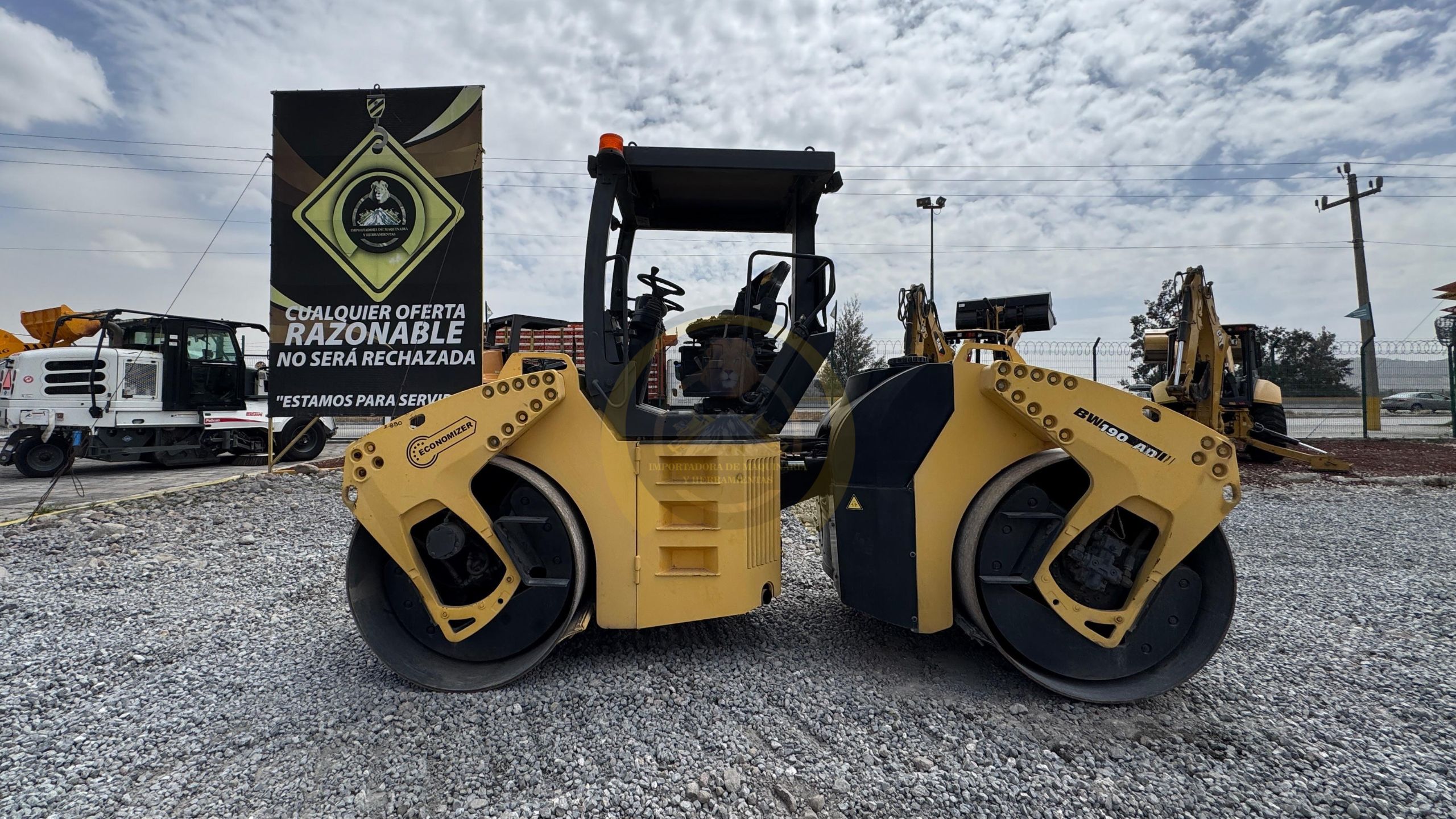 Click to enlarge image 37.jpg