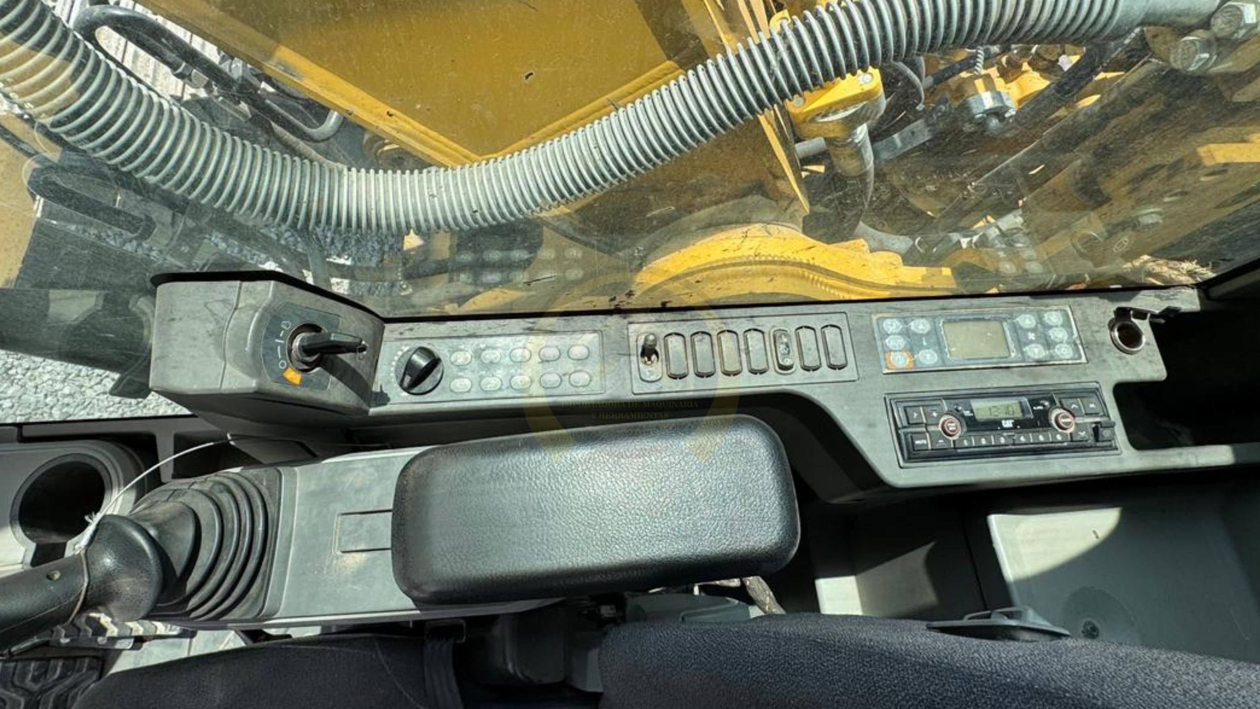 Click to enlarge image 39.jpg