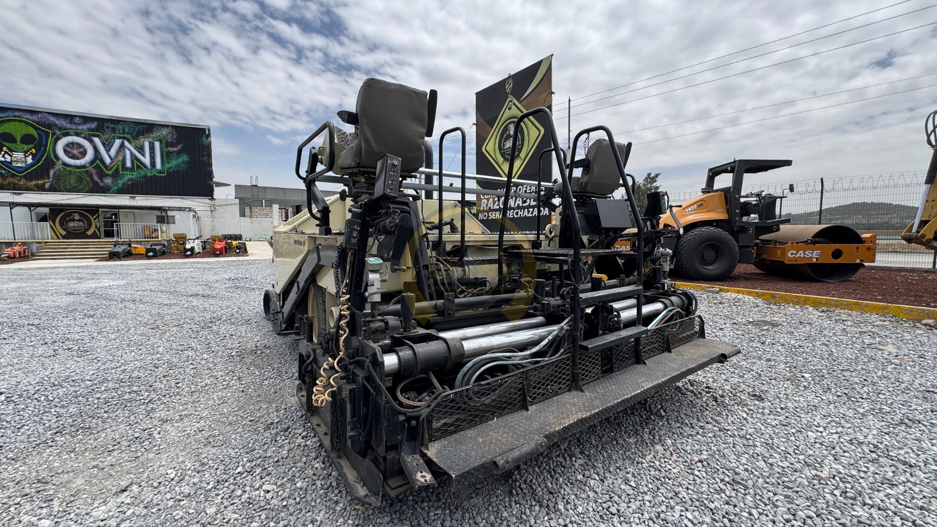 Click to enlarge image 8.jpg