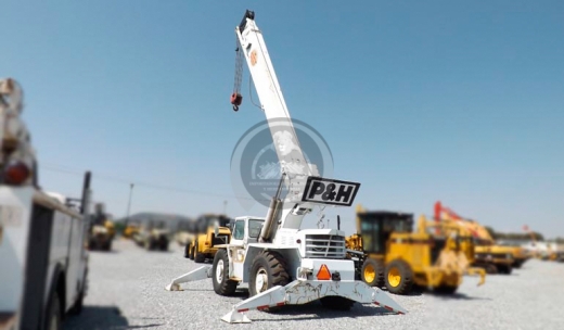 Grúas todo terreno P&H R180
