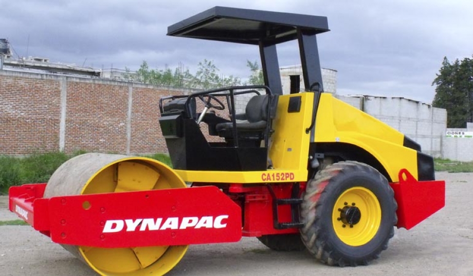 DYNAPAC Modelo CA152PD
