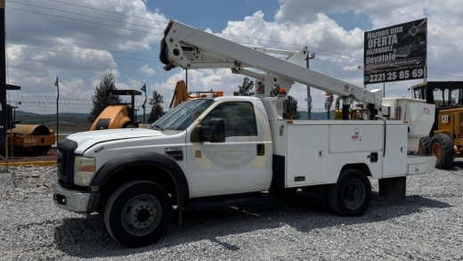 FORD F550 XL SUPER